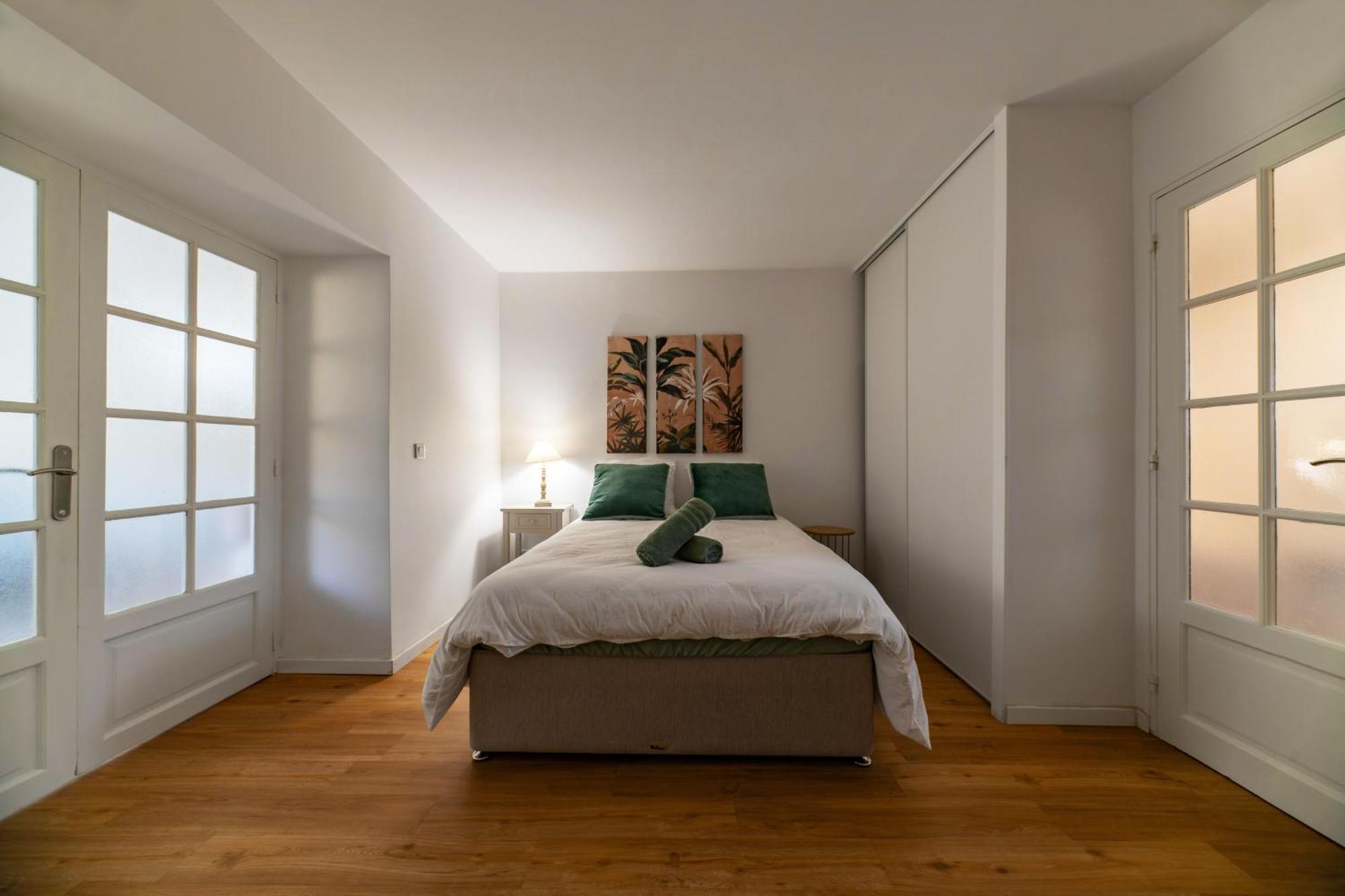 Le Celestin - Appartement 2 Chambres Avec Jardin En Centre Ville Виши Экстерьер фото