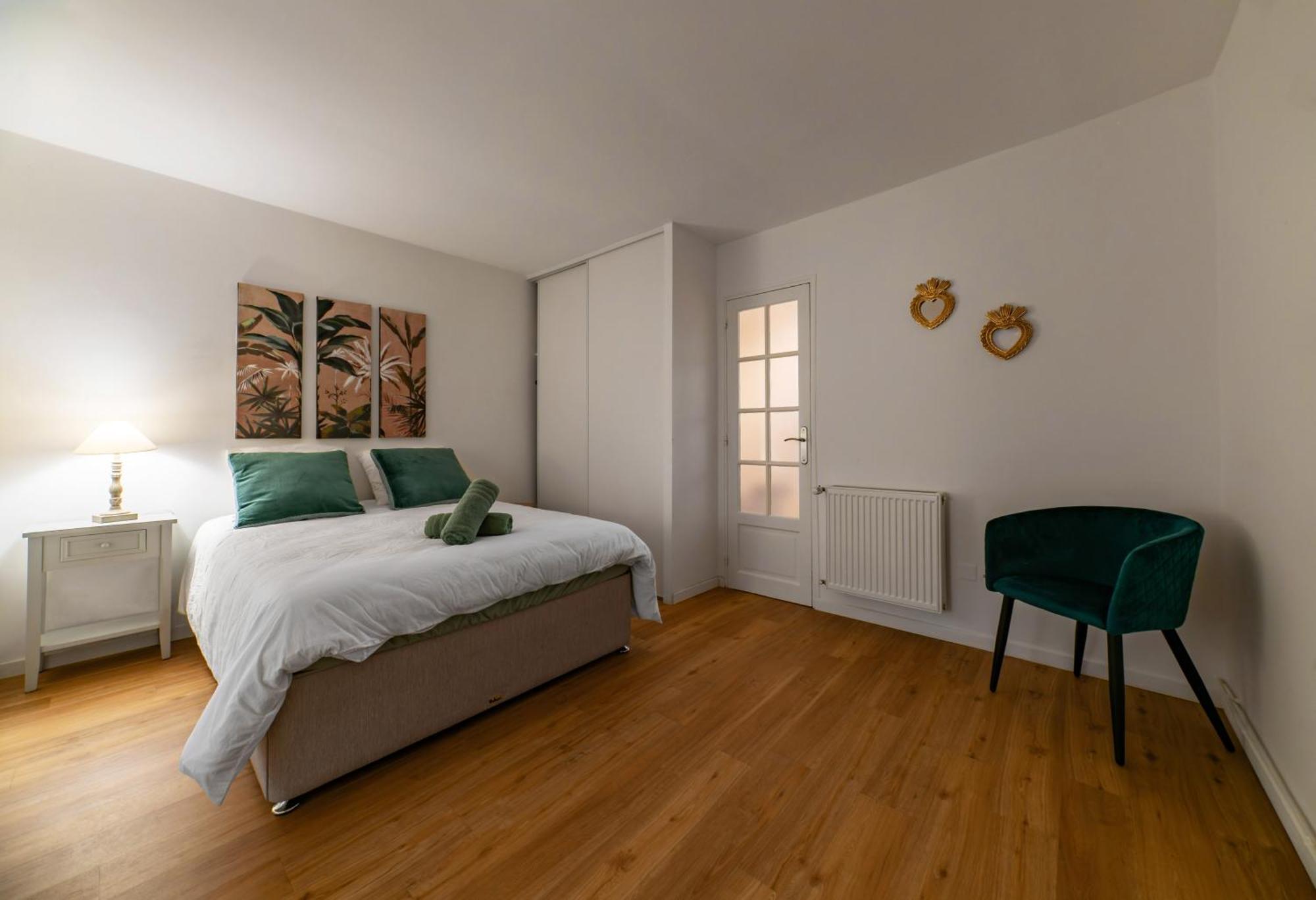 Le Celestin - Appartement 2 Chambres Avec Jardin En Centre Ville Виши Экстерьер фото