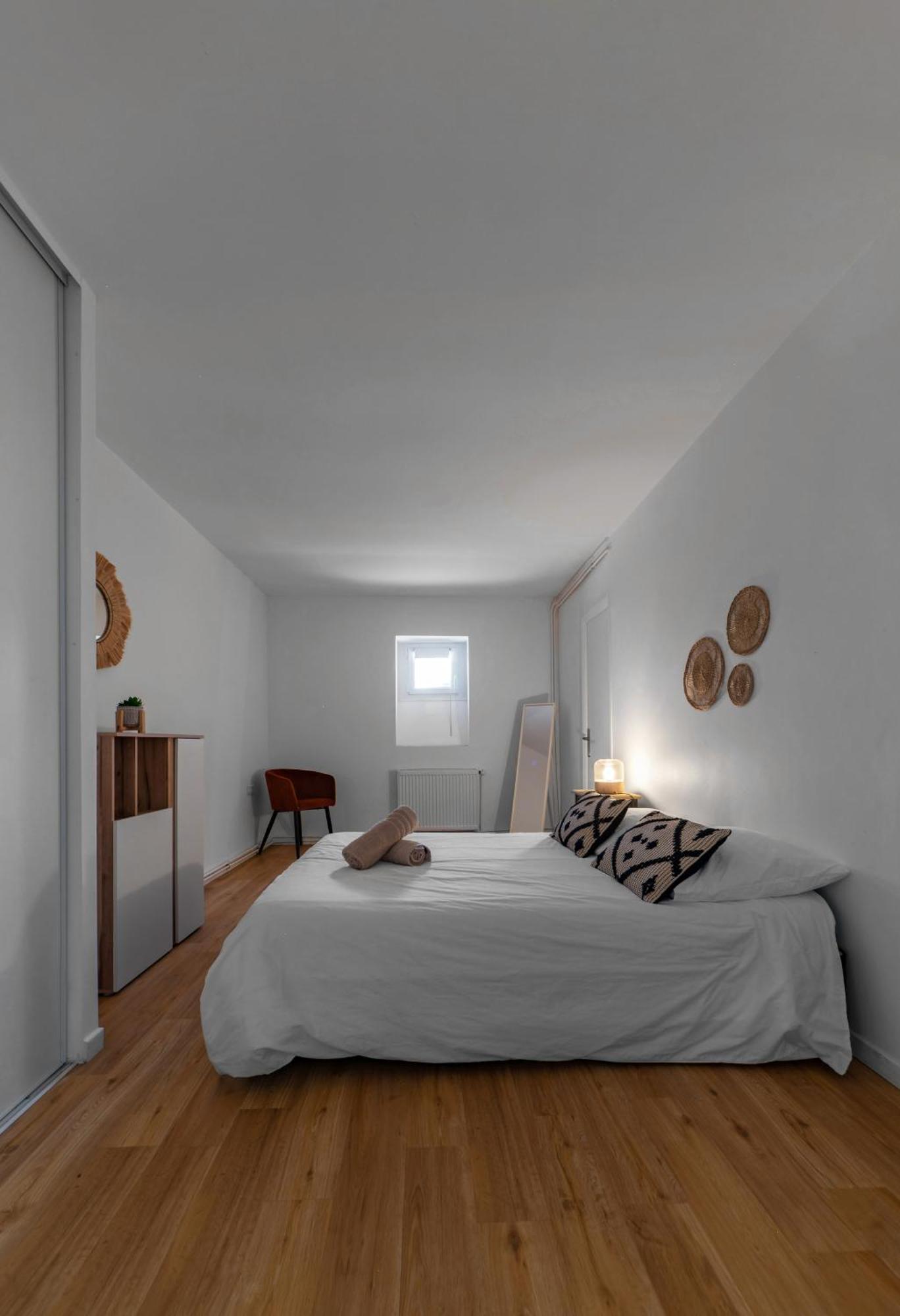 Le Celestin - Appartement 2 Chambres Avec Jardin En Centre Ville Виши Экстерьер фото